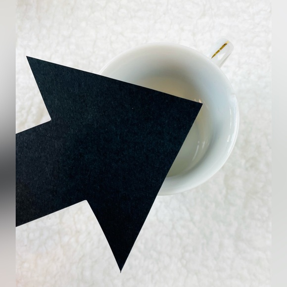 (VTG) TOM & JERRY • Set of 4 White and Gold Tea Cups - Picture 9 of 12